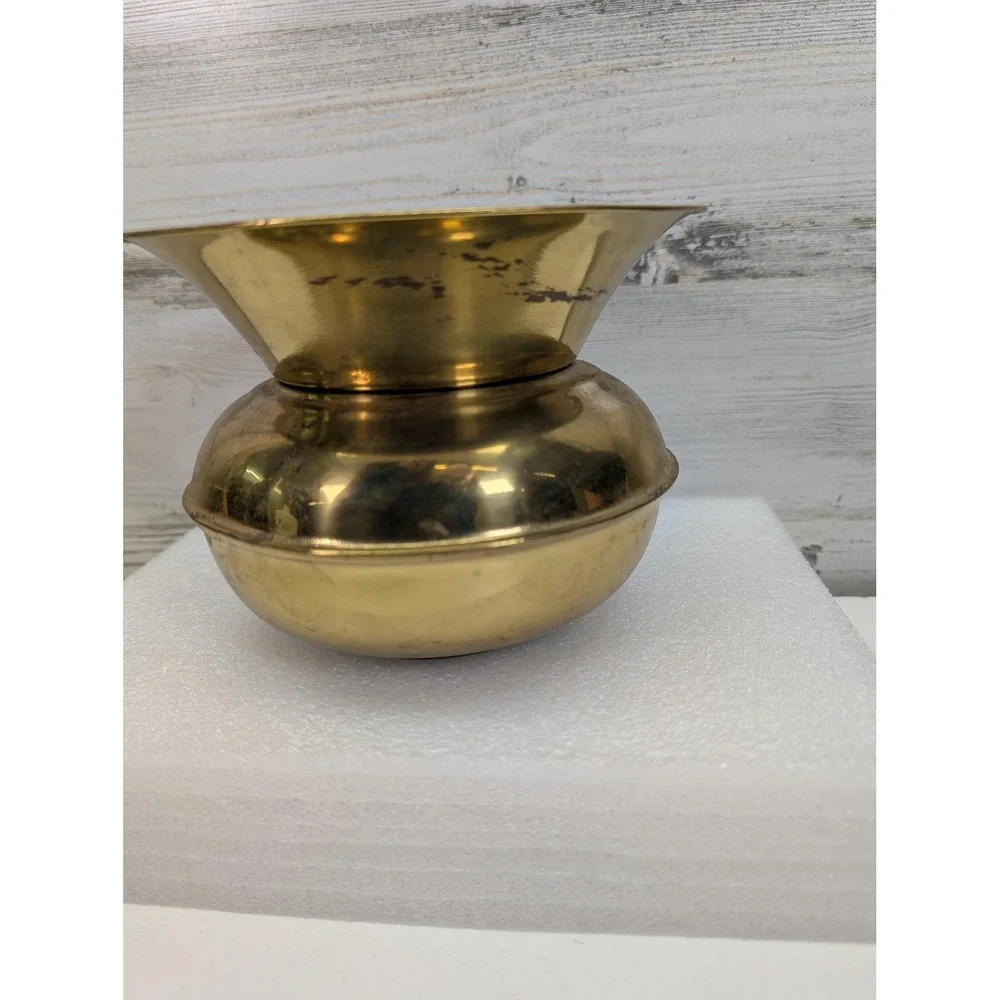 Vintage Brass Spittoon Cuspidor Small Bowl Made‎ In England Rustic Decor Planter